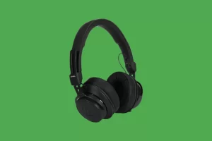 Audio-Technica ATH-M60x Closed-Back Studio Headphones
